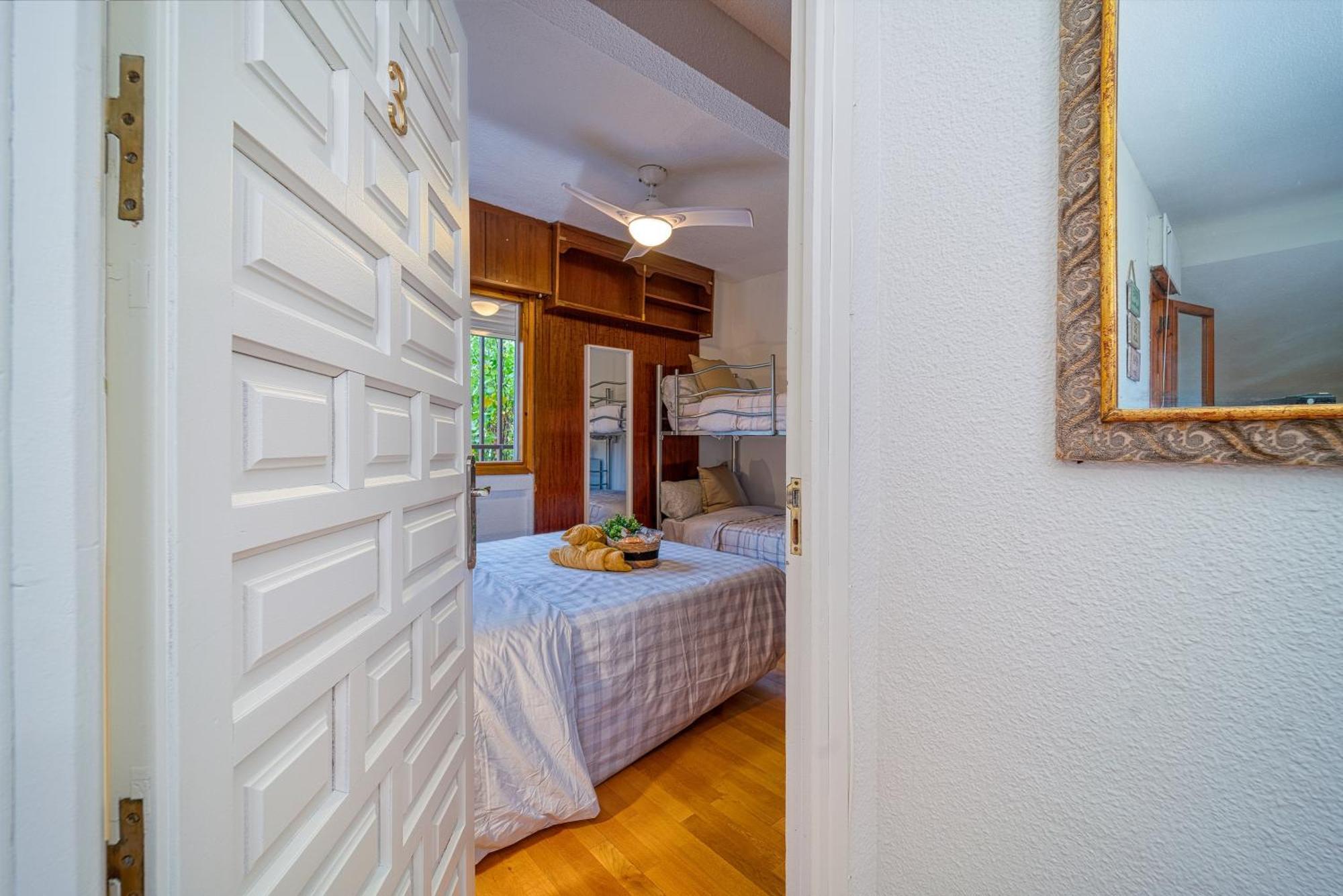 Apart-hotel P Casacafe Calle Carlos Dubois 3 Madri