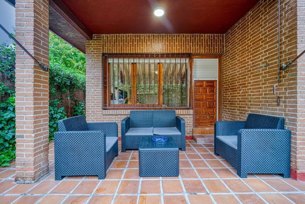 P Casacafe Calle Carlos Dubois 3 * Madri